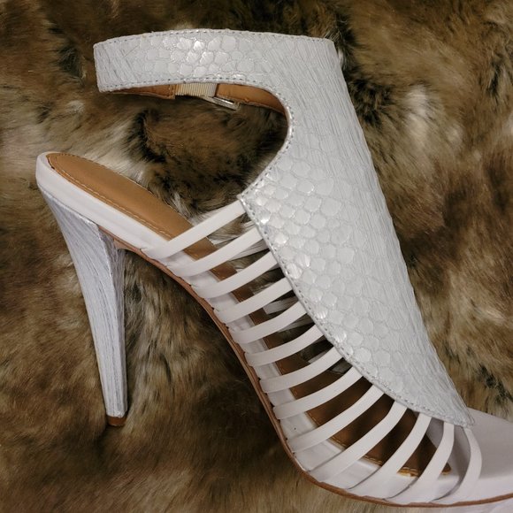 Calvin Klein 4" Heels - Picture 3 of 6